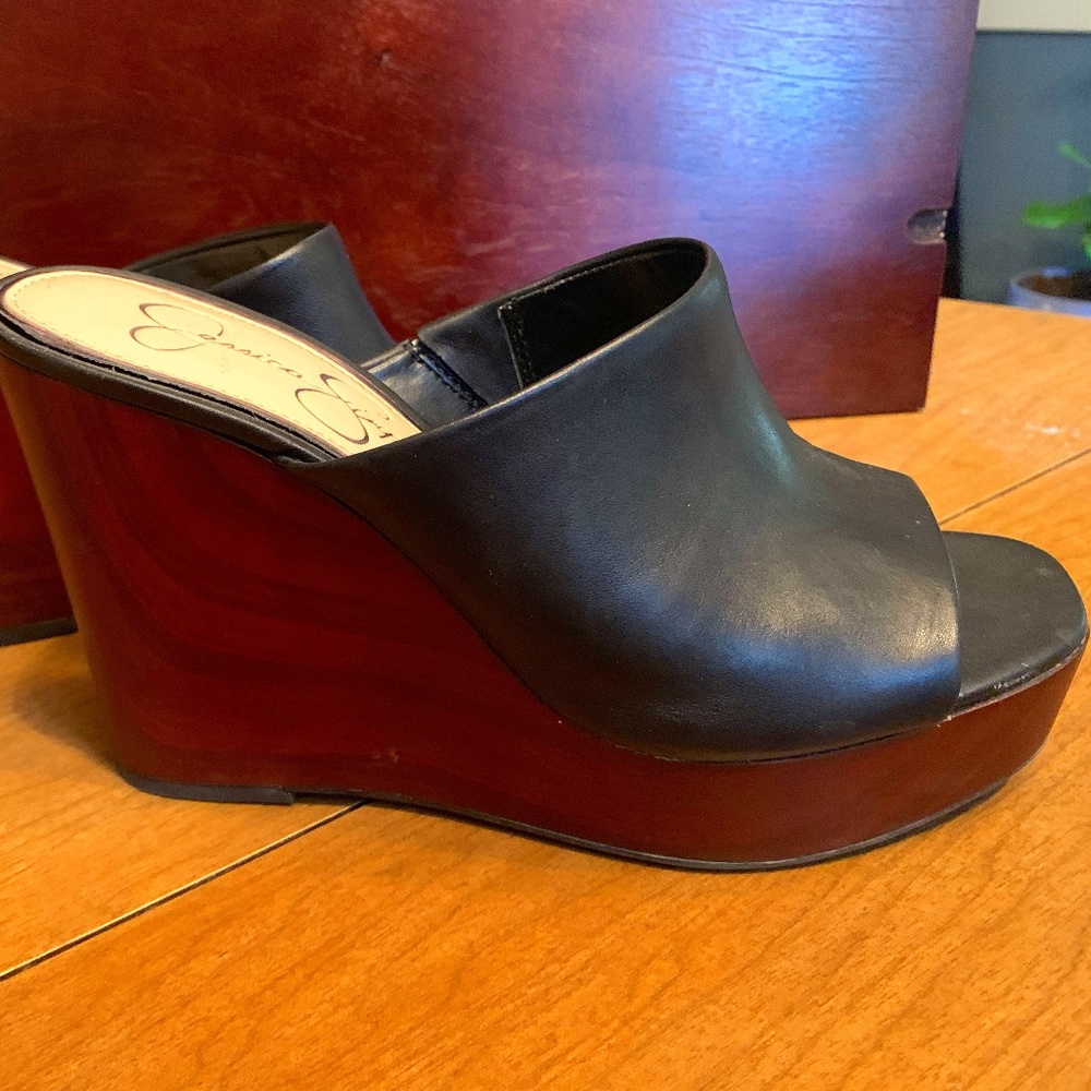 Jessica Simpson wedges